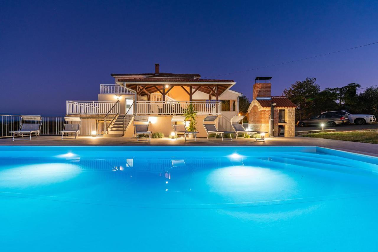 Vila Luna Apartments زادار المظهر الخارجي الصورة