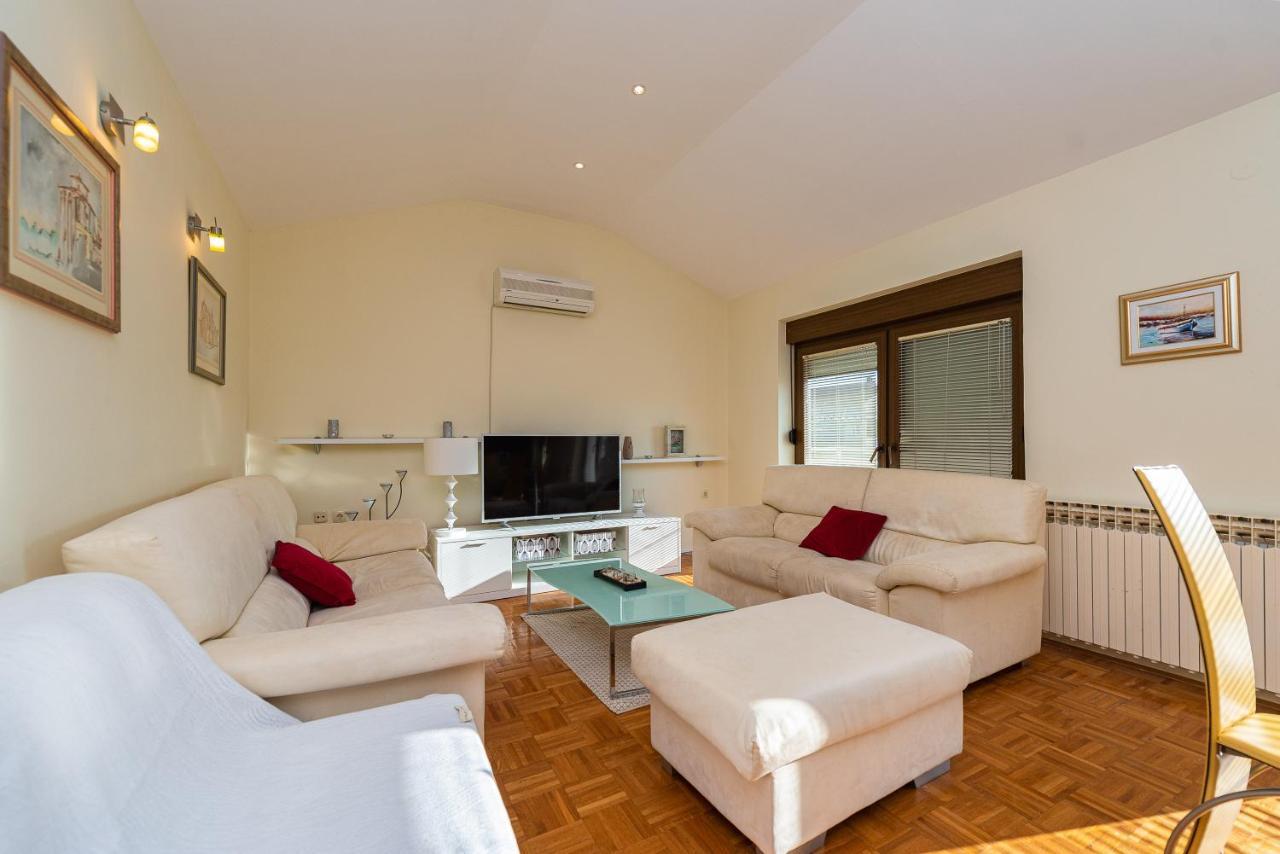 Vila Luna Apartments زادار المظهر الخارجي الصورة