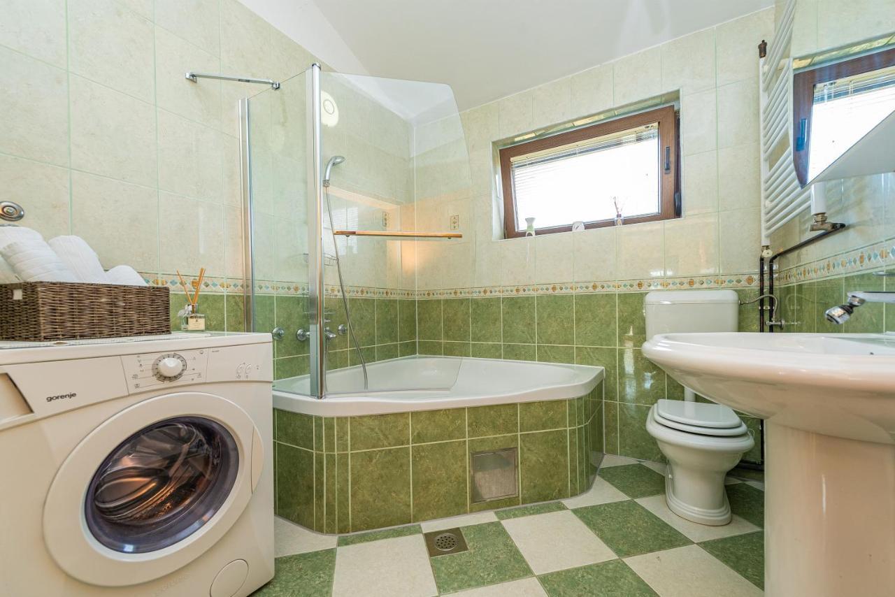 Vila Luna Apartments زادار المظهر الخارجي الصورة
